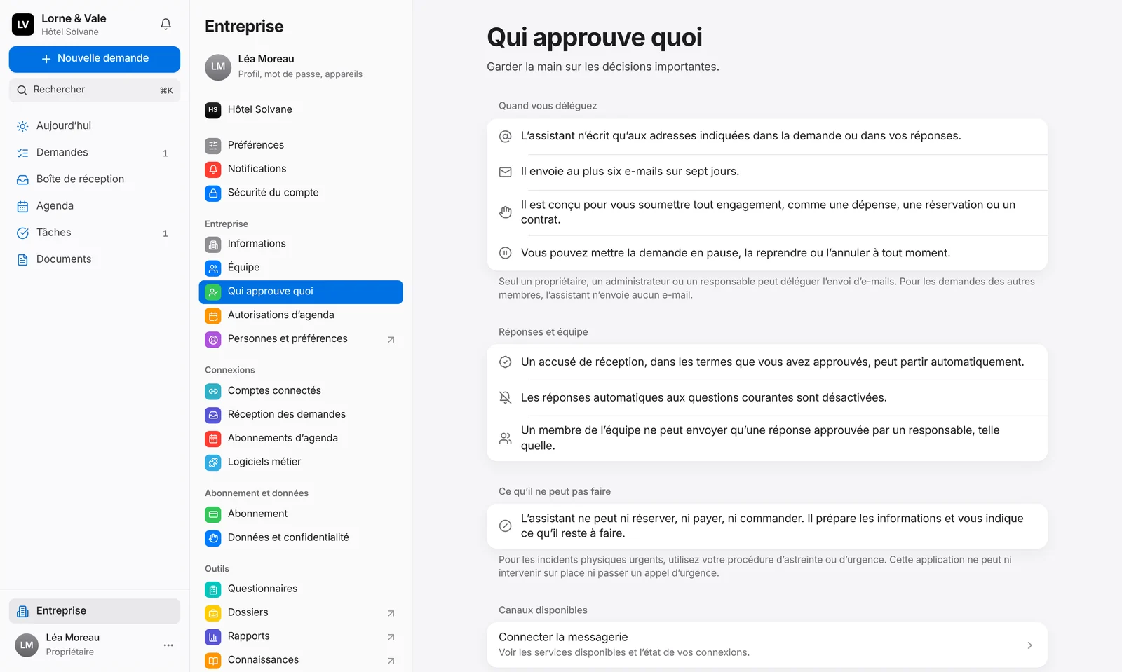 Les réglages de l’entreprise sur la plateforme web : qui approuve quoi, des adresses auxquelles l’assistant peut écrire et de ses six e-mails en sept jours aux engagements qui reviennent toujours vers vous